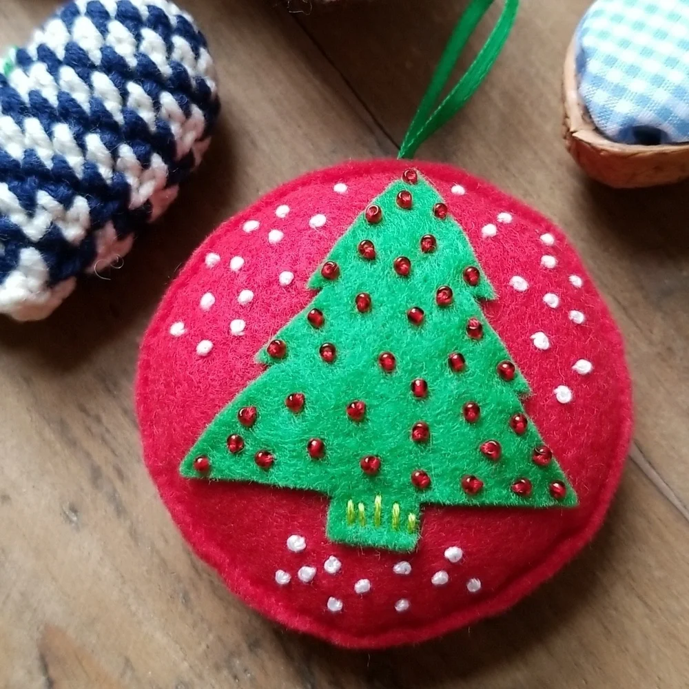 Ornaments Christmas Holiday Handmade Set Crochet Santa Heart Folkart Old Fashion